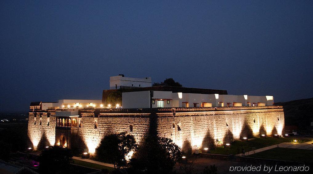 Fort Jadhavgadh -A Gadh Heritage Hotel Sasvad Εξωτερικό φωτογραφία