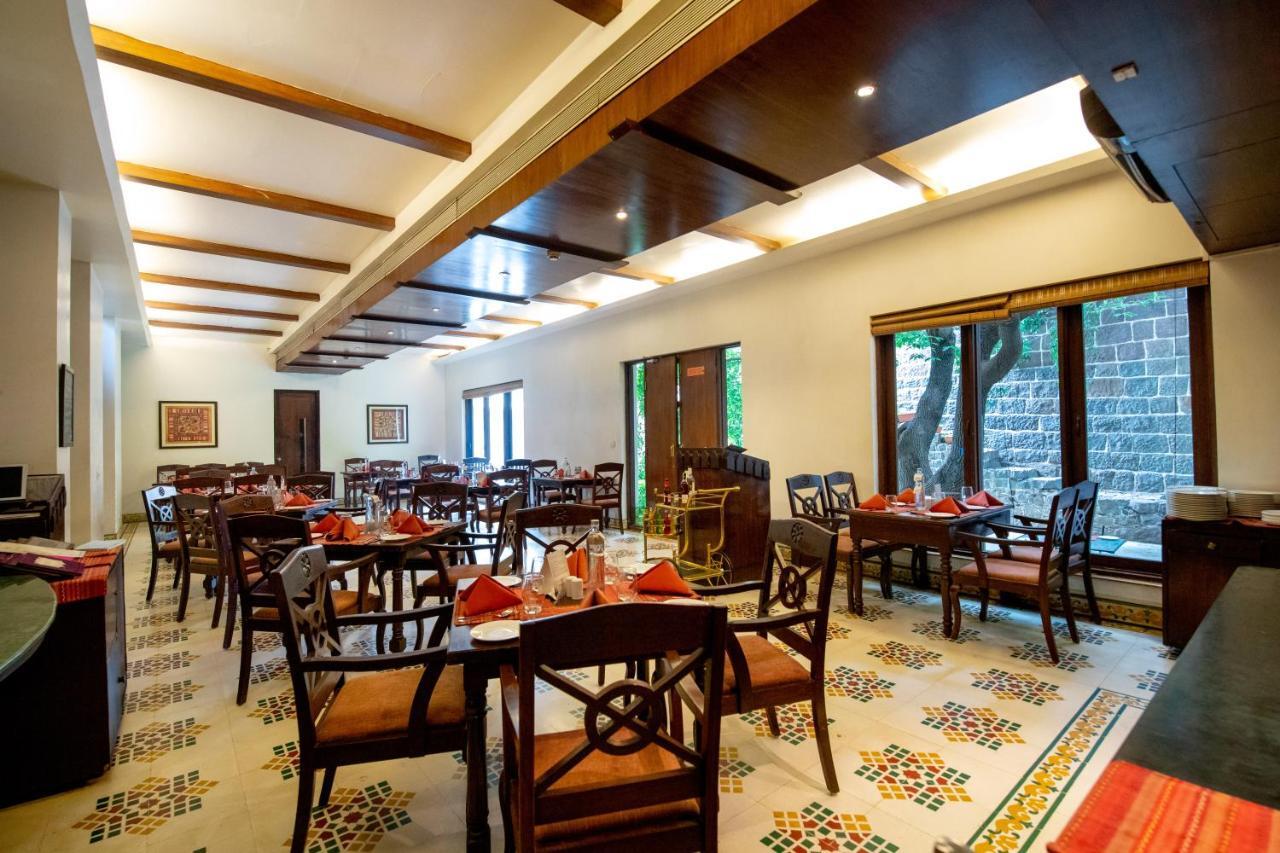 Fort Jadhavgadh -A Gadh Heritage Hotel Sasvad Εξωτερικό φωτογραφία