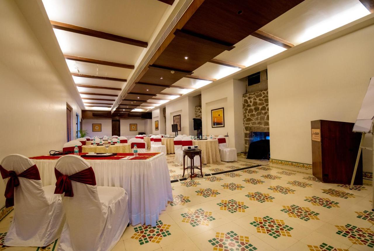 Fort Jadhavgadh -A Gadh Heritage Hotel Sasvad Εξωτερικό φωτογραφία