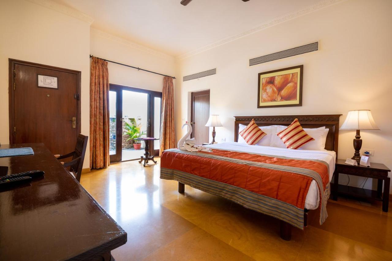 Fort Jadhavgadh -A Gadh Heritage Hotel Sasvad Εξωτερικό φωτογραφία